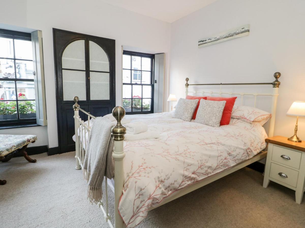 Sea Chest Villa Conwy Luaran gambar